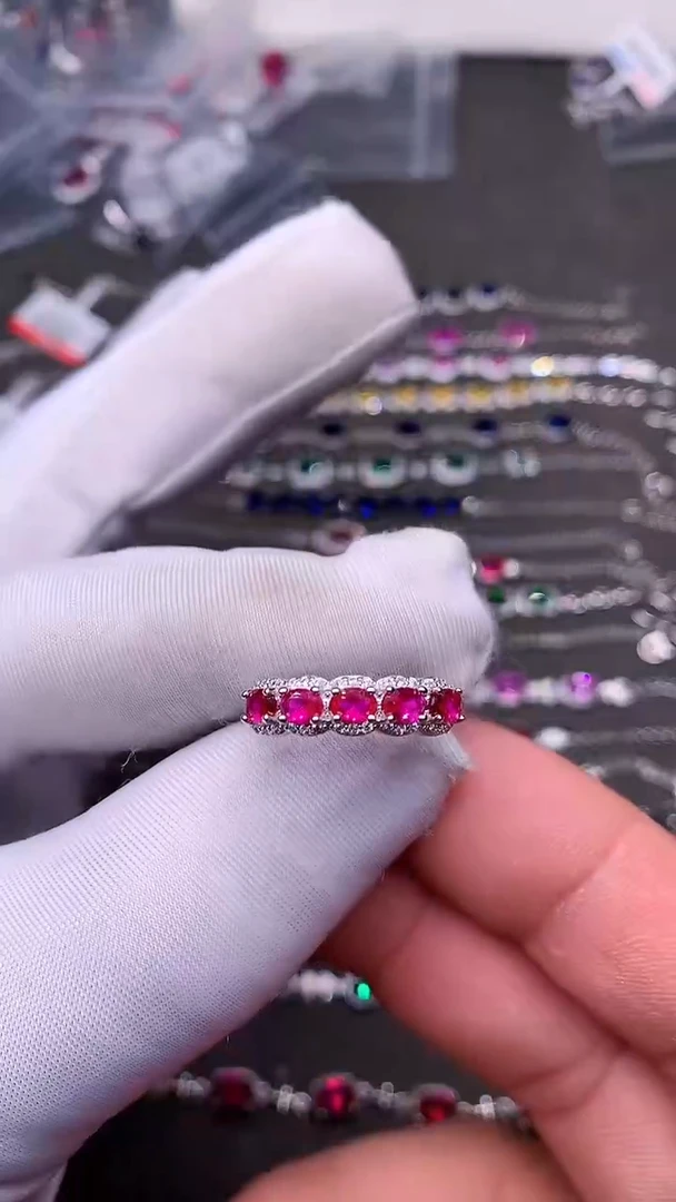 【闪购商品】红宝石戒指银S925镶嵌.......