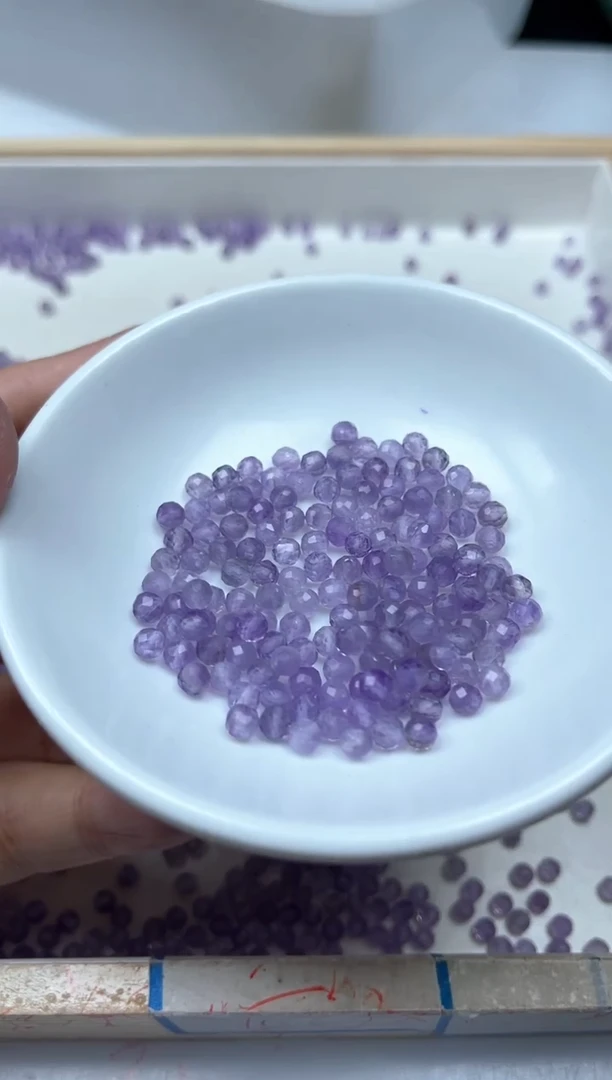 水晶珠宝半成品未镶嵌B1081紫水晶切面4mm30颗9.9元