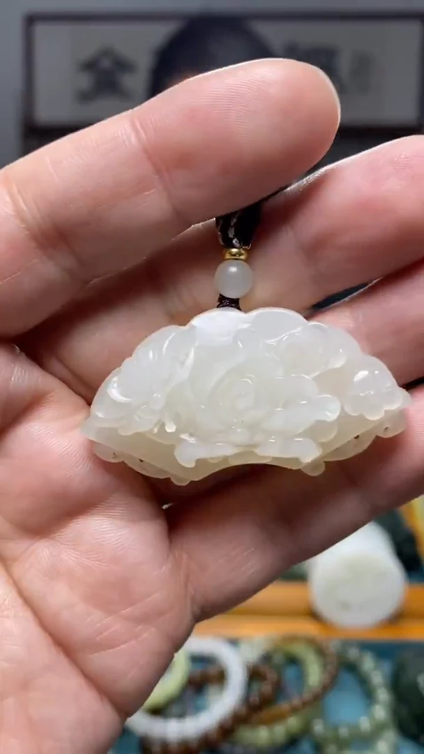 颈饰未镶嵌和田玉15