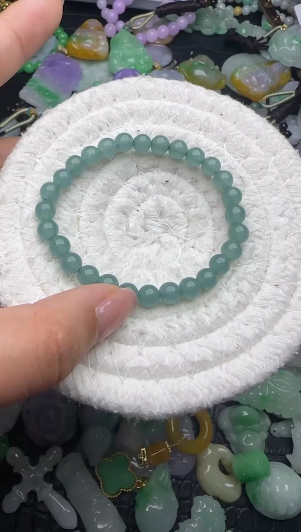 颈饰未镶嵌翡翠缅甸翡翠吊坠
