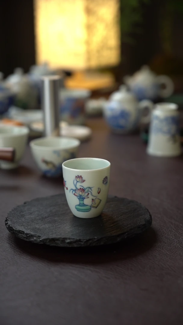景德镇全手工手绘斗彩清供直口主人杯
