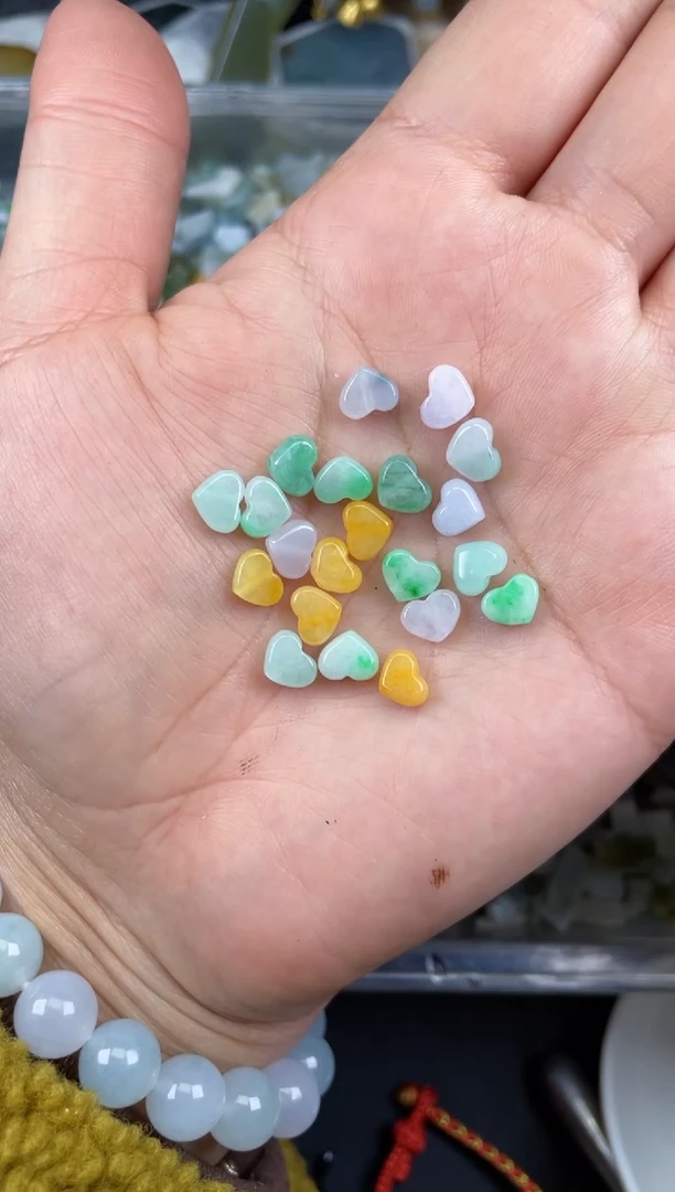 【闪购商品】翡翠颈饰未镶嵌缅甸天然翡翠21克80
