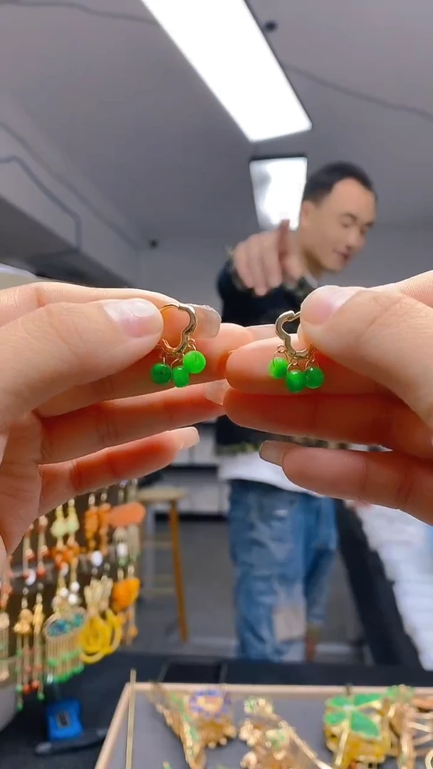 【闪购商品】翡翠耳饰合金128翡翠耳包
