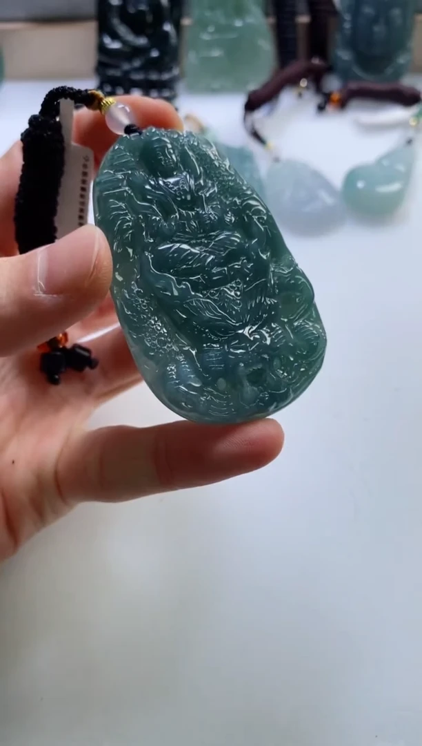 【闪购商品】翡翠挂件未镶嵌