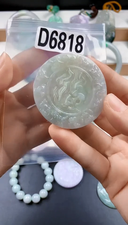 颈饰未镶嵌翡翠天然翡翠吊坠挂件