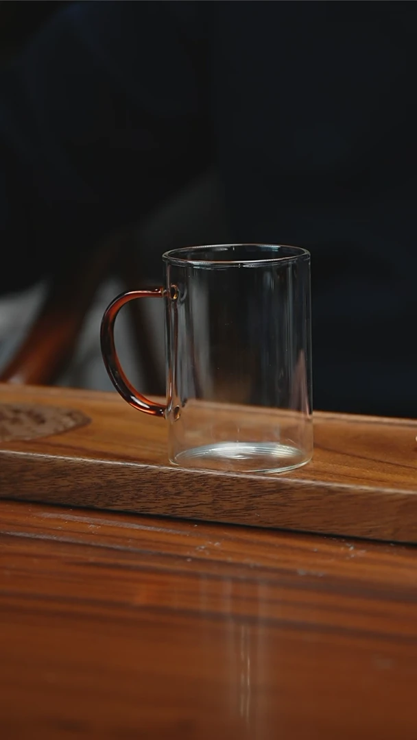 【闪购商品】个人绿茶杯唬迫色300毫升