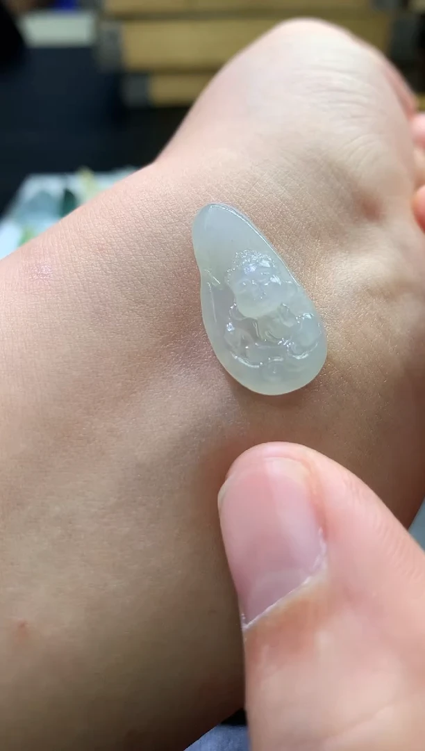 未镶嵌定制翡翠毛货