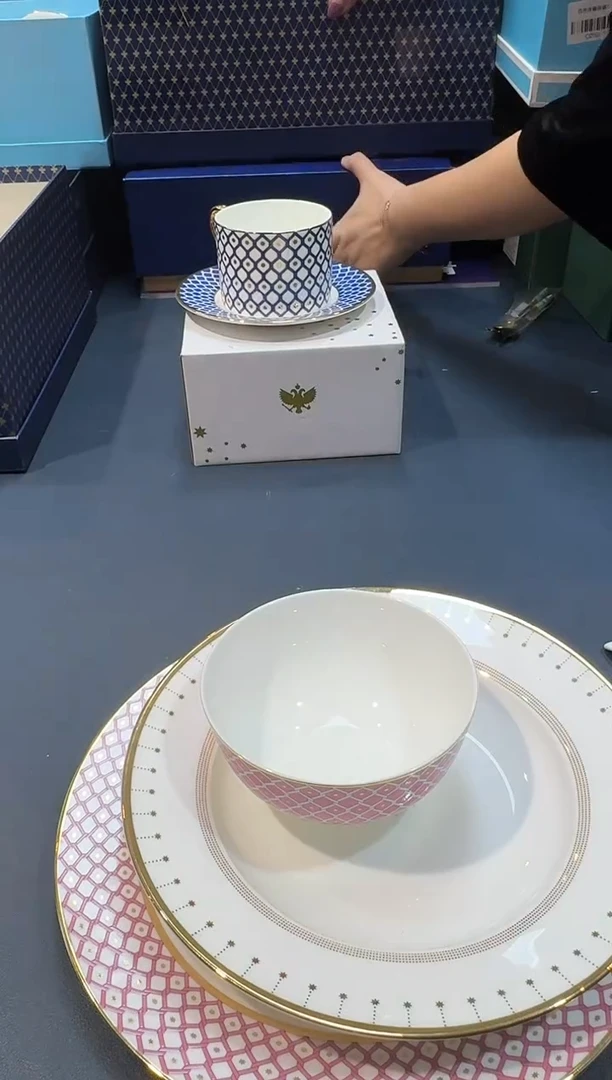 【闪购商品】碗C320全场正品，京东包邮