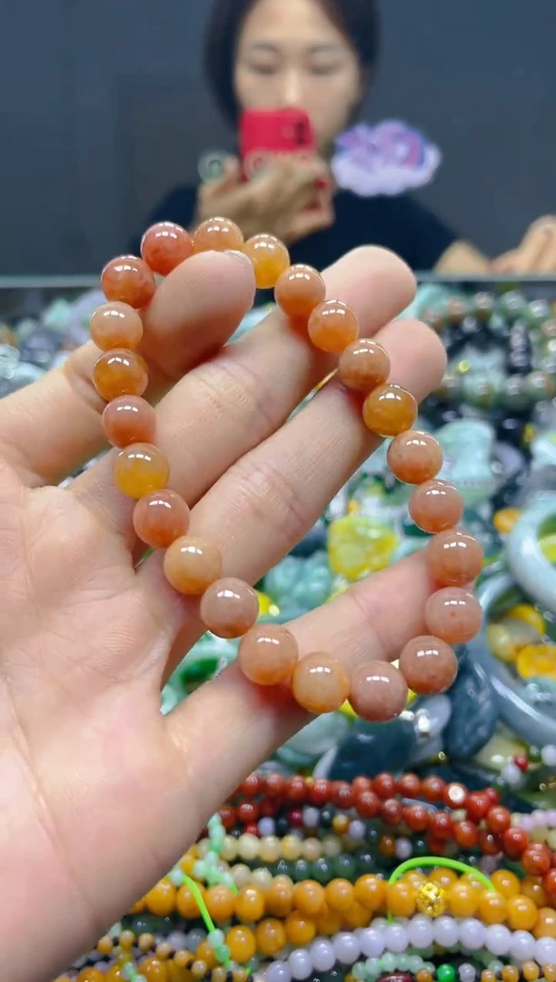 颈饰未镶嵌翡翠8MM/L/翡翠A货，一件也是批发价