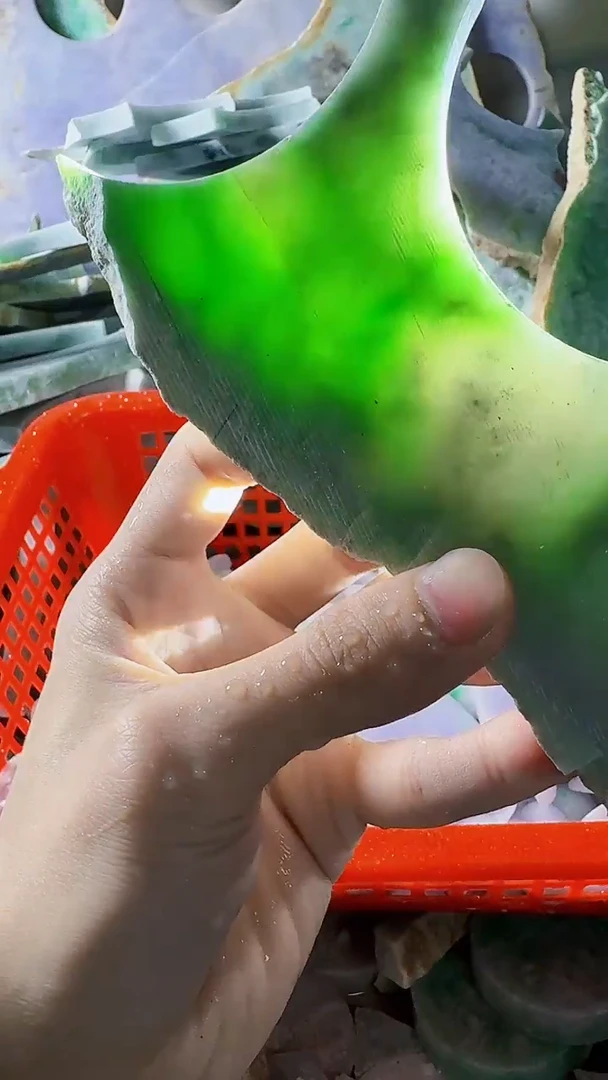 翡翠裸石缅甸翡翠A货文8345