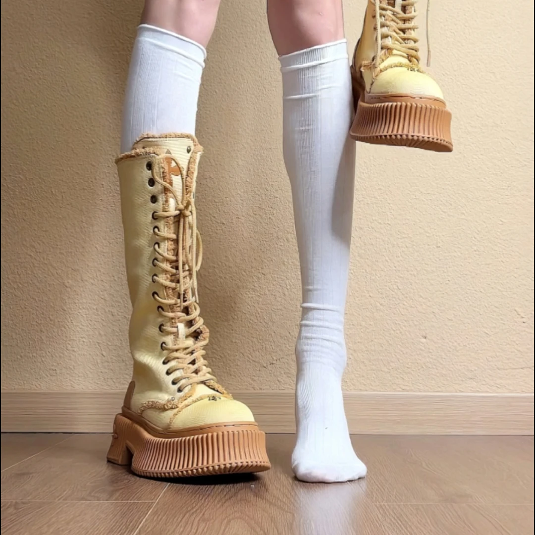 左樱先生·6.5CM松糕厚底马丁靴女十字刺绣绑带筒靴小麦流苏小个子