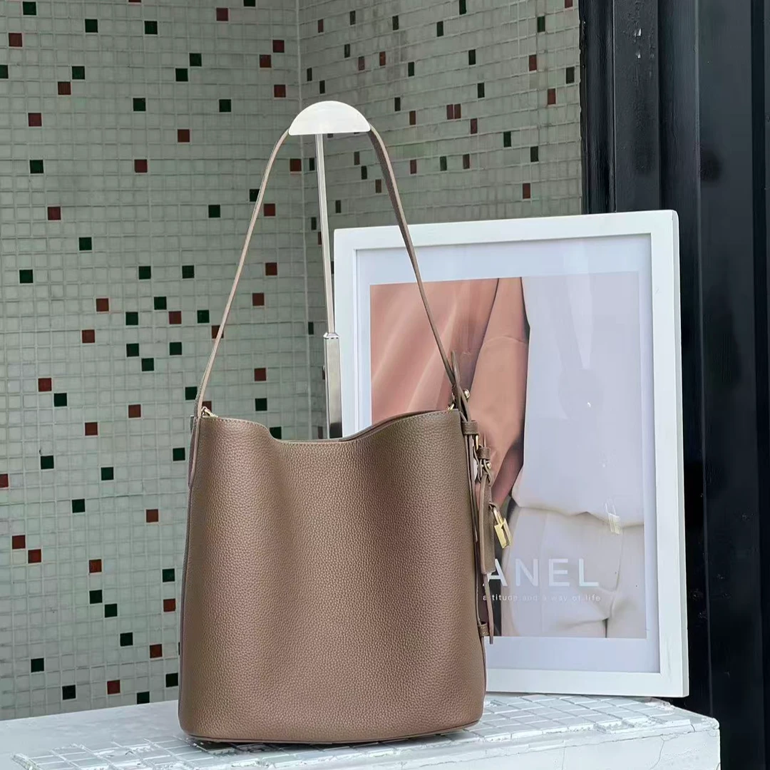 【粉丝专属】时尚潮流质感单肩手提单肩包-A5907