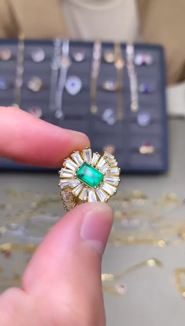 银S925镶嵌戒指祖母绿戒指