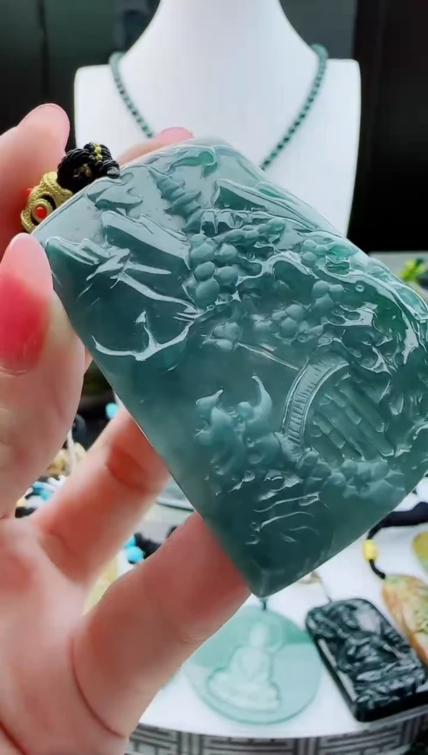 【闪购商品】翡翠颈饰未镶嵌11111111