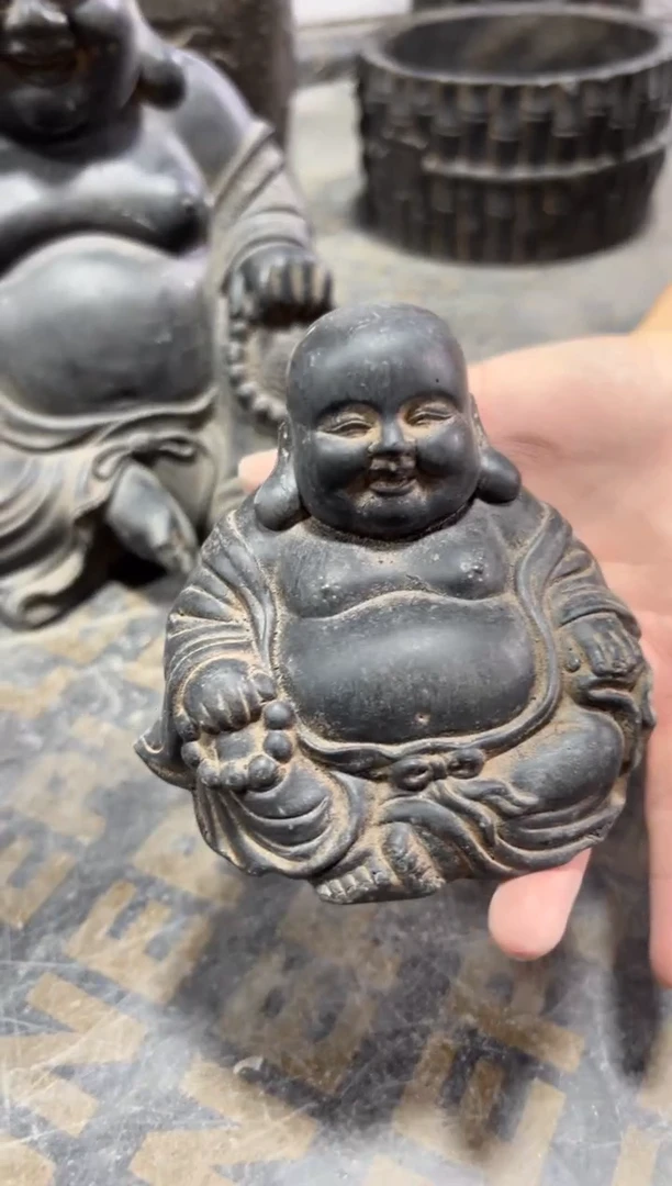 陶土【火山泥】未来佛