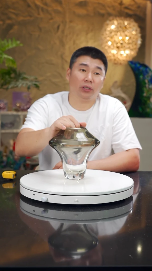 手工艺品琉璃光**行福利灰色花瓶