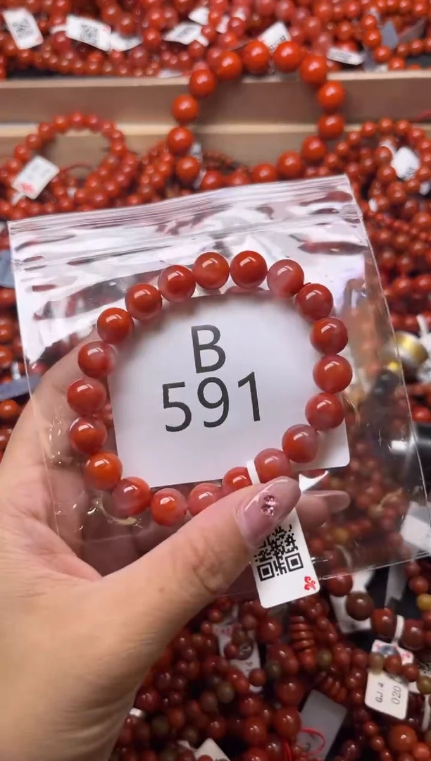 南红玛瑙未镶嵌珠宝奇石B591-9