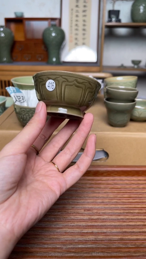 瓷器416耀州窑纯手工姜黄釉马蹄杯  微瑕