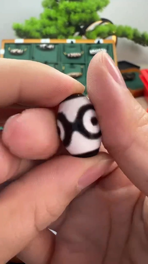 玛瑙/玉髓（覆膜）颈饰未镶嵌213.（微瑕随机发货）