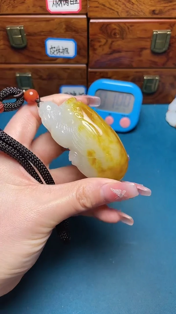 【闪购商品】和田玉把件未镶嵌和田玉