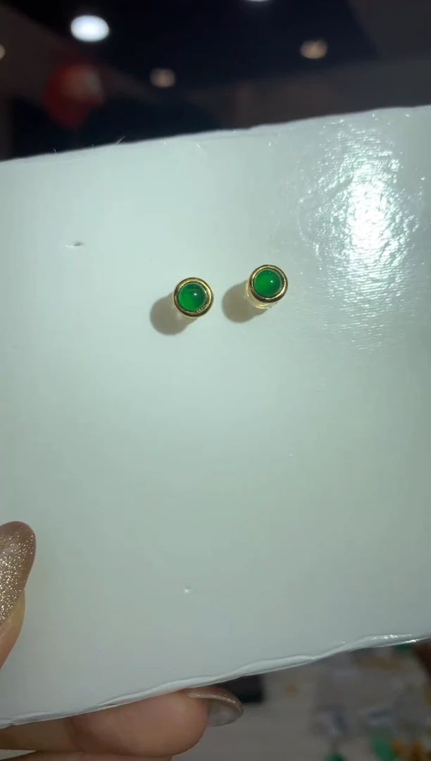 未镶嵌翡翠耳饰耳钉