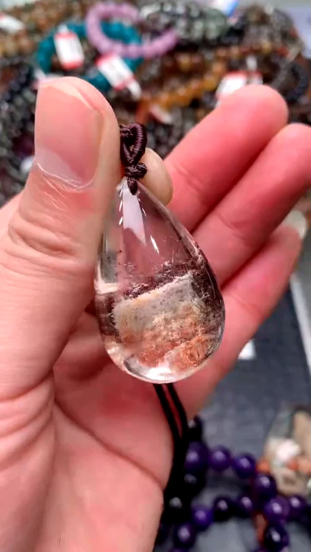 【闪购商品】水晶吊坠(赠链)未镶嵌33