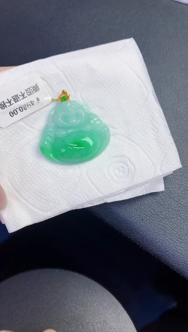 颈饰18K金镶嵌翡翠缅甸天然翡翠A货