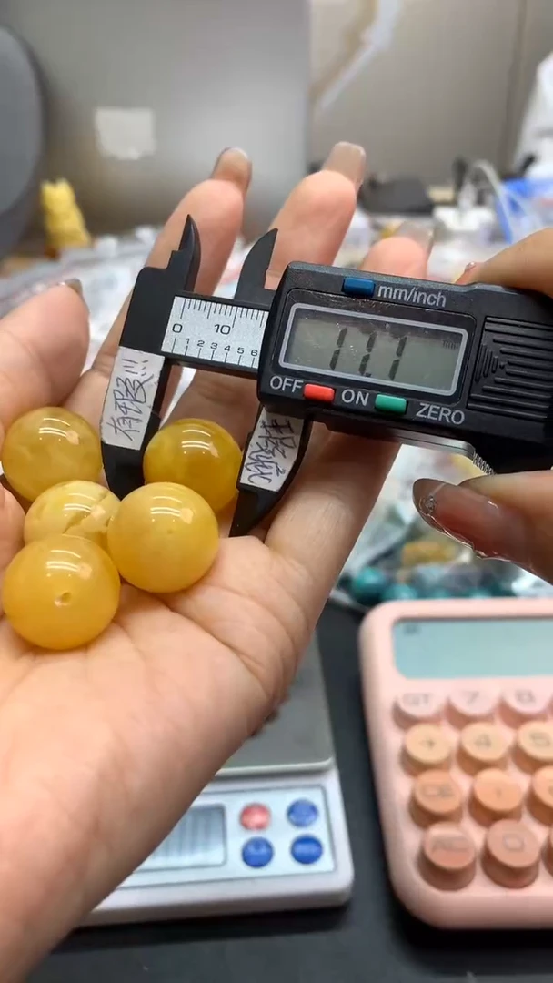 未镶嵌琥珀珠宝奇石874多样性发其一默认有瑕