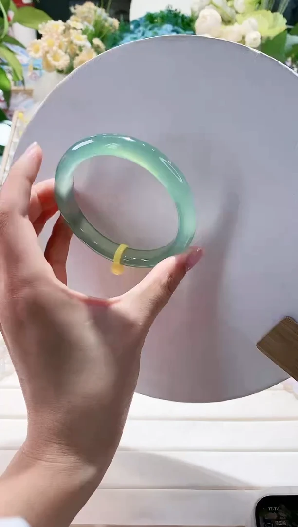 手镯玛瑙/玉髓未镶嵌64-62.5