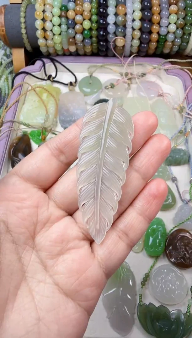 项链未镶嵌和田玉A****y羽毛