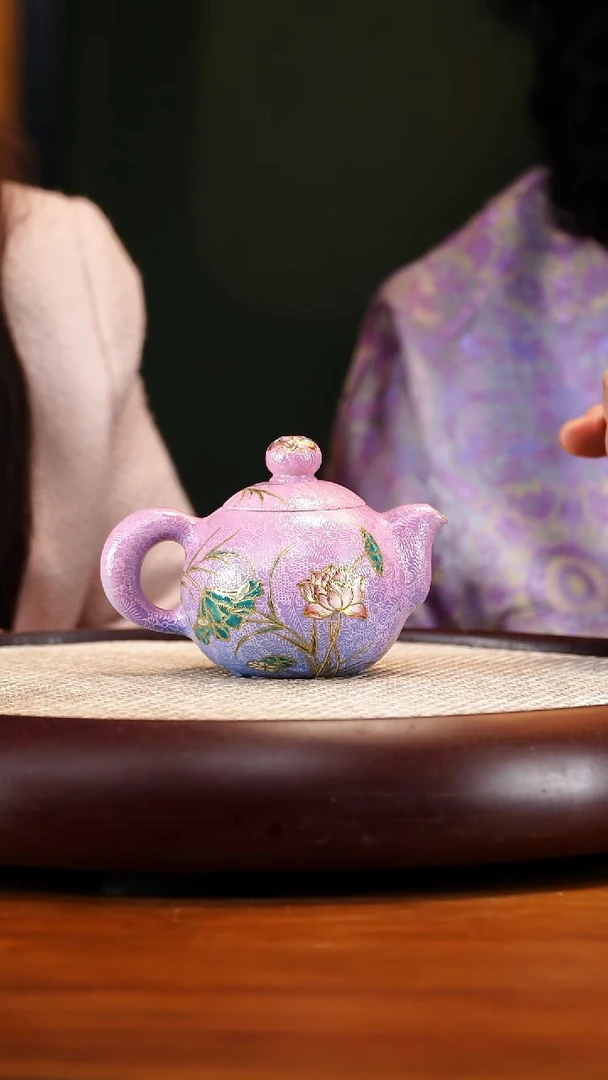 YLX89羊脂白玉段扒花珐琅彩芙蓉珠300cc