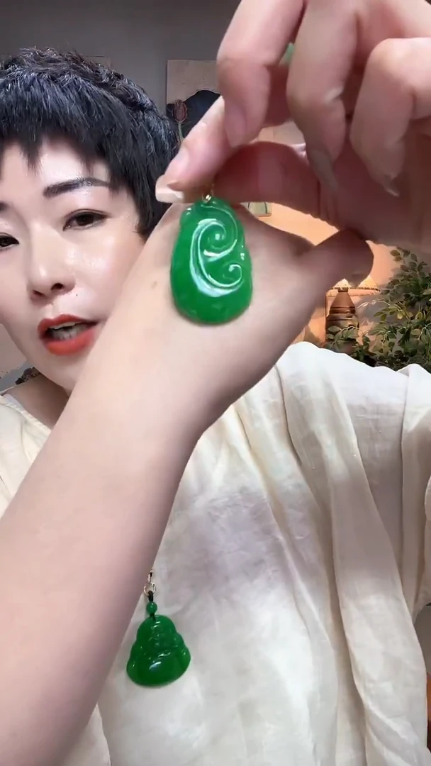 吊坠(赠链)合金翡翠572