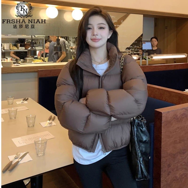 法莎尼亚美式棕色白鹅绒肯豆短款羽绒服女2025新款小个子宽松冬季