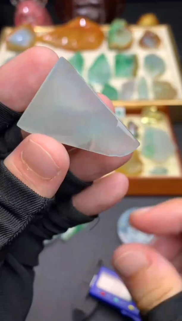 未镶嵌定制翡翠天然翡翠裸石（包工）