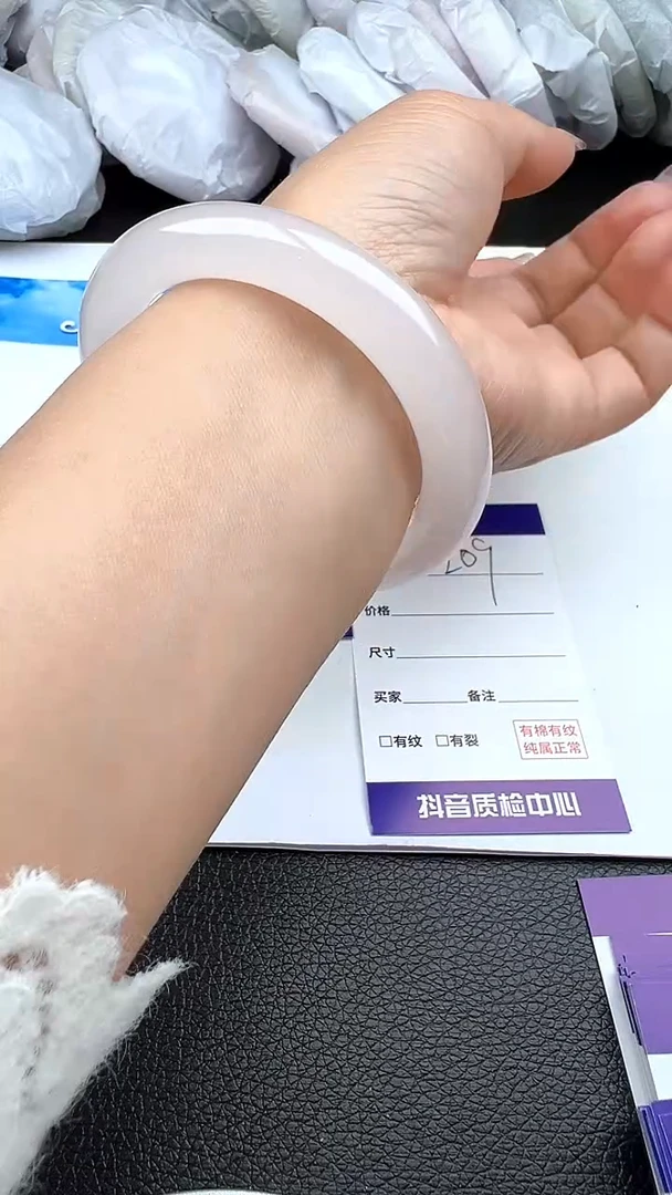 未镶嵌手镯石英质玉圈口 54 55