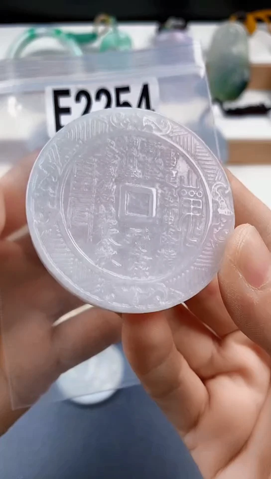 颈饰未镶嵌翡翠天然翡翠吊坠挂件