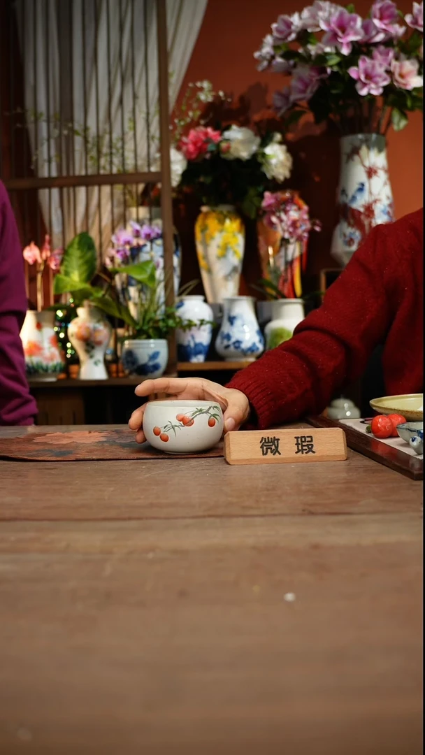 当代高温釉下彩手绘陶瓷餐具