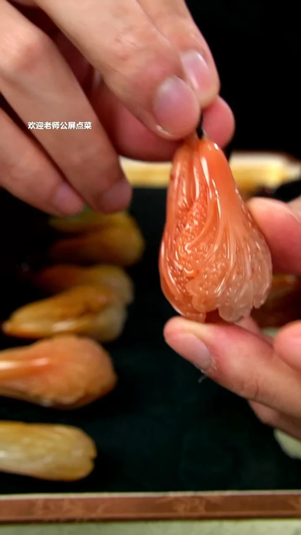 寿山石桃花白菜挂坠