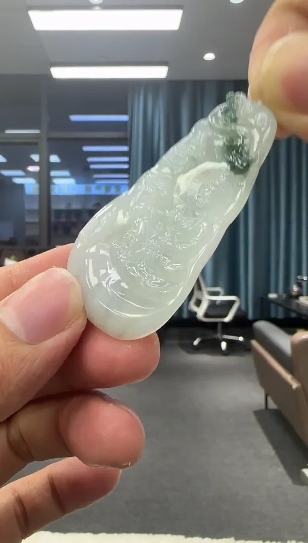 颈饰未镶嵌翡翠天然翡翠A货孤品一件