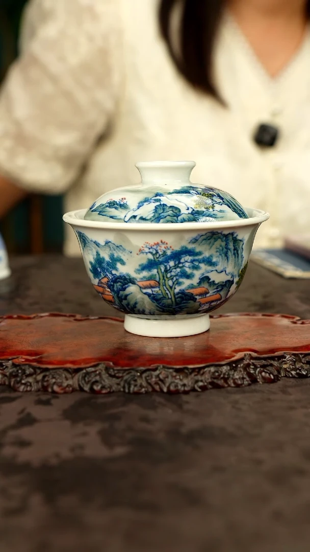 青花手绘山水盖碗！