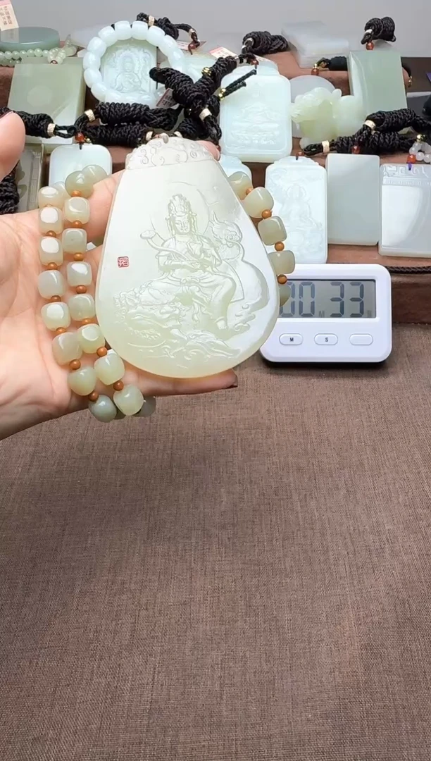颈饰未镶嵌和田玉1