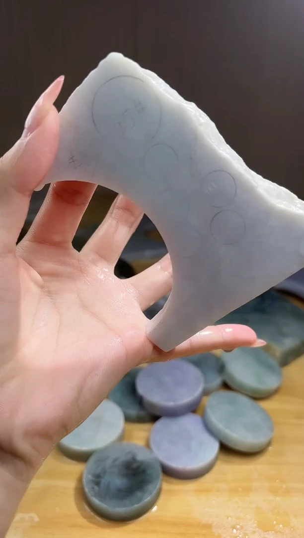 翡翠未镶嵌颈饰翡翠A货 温谭296