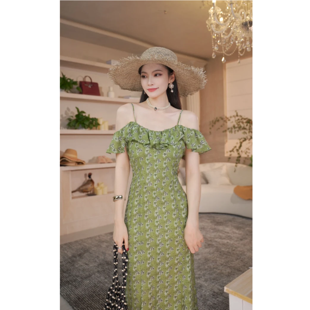 郭甜心【绿萝衣语】25新款原创设计感清新度假露肩连衣裙C-T2532-1
