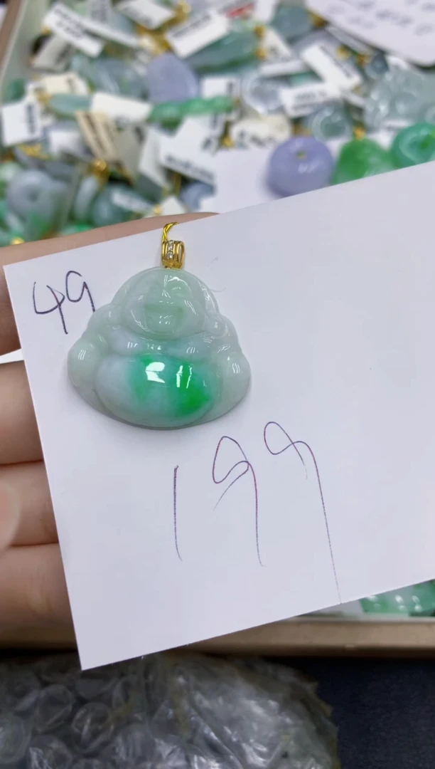 颈饰未镶嵌翡翠翡翠