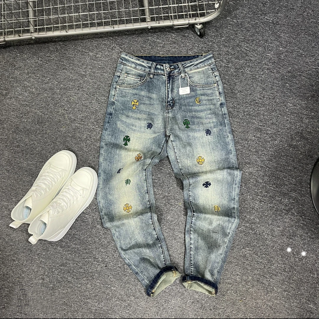 春夏新款时尚重工艺刺绣男士弹力修身牛仔裤潮流百搭轻奢痞帅裤子