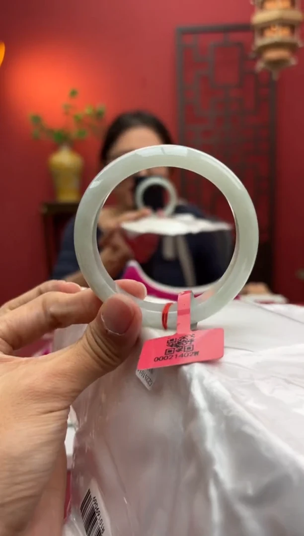 未镶嵌手镯翡翠翡翠手镯2