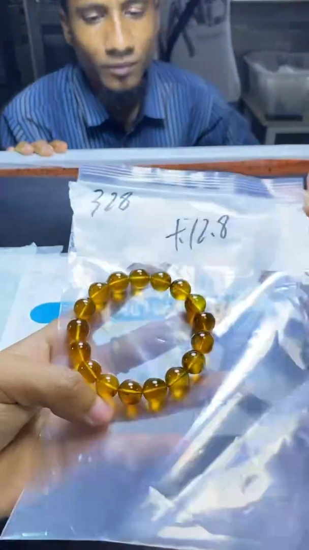 未镶嵌琥珀手串8888
