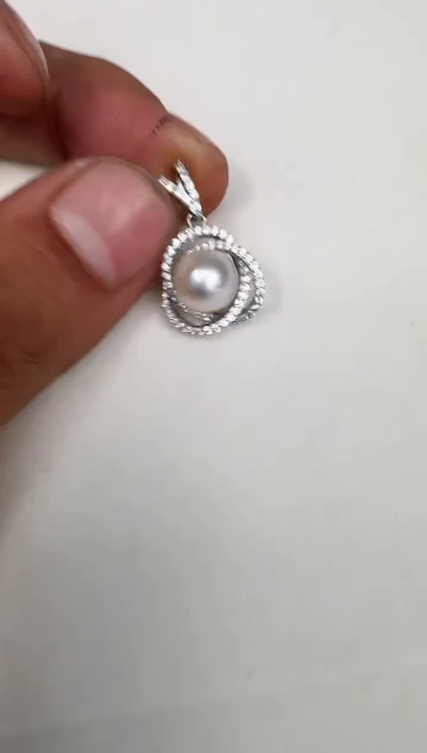 颈饰银S925镶嵌海水珍珠吊坠