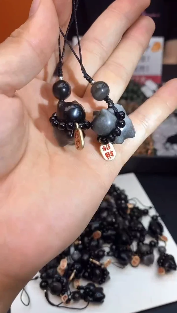 水晶手串未镶嵌A1银曜石小猫挂件