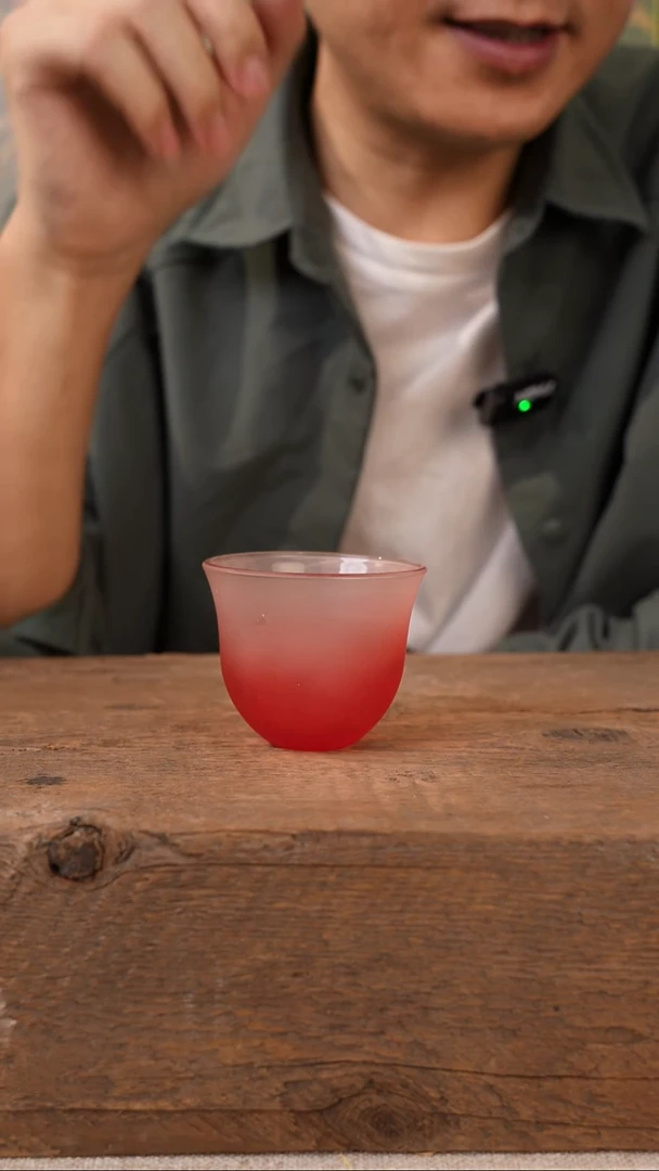 磨砂渐变红月光杯（容量80ml）
